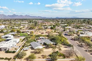 6602 E Paradise Dr, Scottsdale, AZ 85254 - Photo 9
