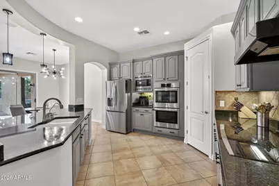 11635 E Bellflower Drive, Chandler, AZ 85249 - Photo 9