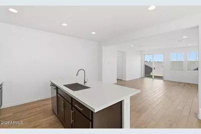 10050 W Piccadilly Road, Avondale, AZ 85392 - Photo 7