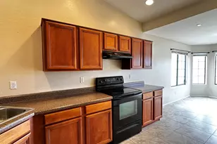 2625 N 107th Dr, Avondale, AZ 85392 - Photo 13