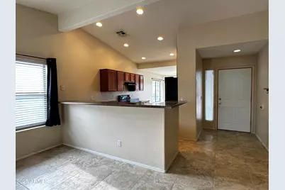 2625 N 107th Drive, Avondale, AZ 85392 - Photo 7