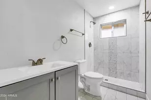 10602 W Cumberland Dr, Sun City, AZ 85351 - Photo 5