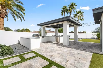 4455 E Via Los Caballos --, Phoenix, AZ 85028 - Photo 29