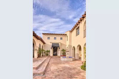 8243 N Mockingbird Lane, Paradise Valley, AZ 85253 - Photo 3