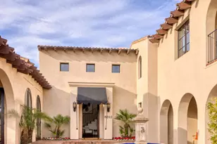 8243 N Mockingbird Ln, Paradise Valley, AZ 85253 - Photo 3