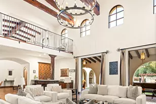 8243 N Mockingbird Ln, Paradise Valley, AZ 85253 - Photo 9