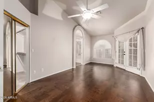 517 S Paradise Dr, Gilbert, AZ 85233 - Photo 19