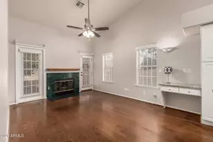 517 S Paradise Dr, Gilbert, AZ 85233 - Photo 9