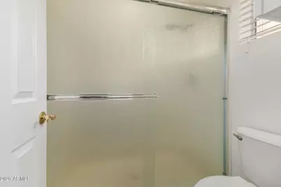 517 S Paradise Drive, Gilbert, AZ 85233 - Photo 25