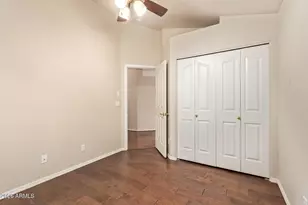 517 S Paradise Dr, Gilbert, AZ 85233 - Photo 29