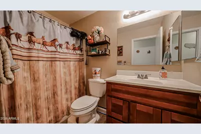 6058 W Pueblo Avenue, Phoenix, AZ 85043 - Photo 7