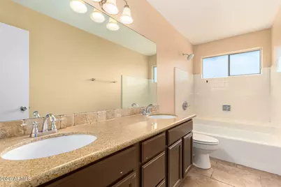 1890 E Loma Vista Drive, Tempe, AZ 85282 - Photo 27