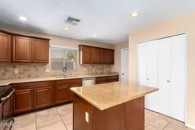 1890 E Loma Vista Drive, Tempe, AZ 85282 - Photo 13