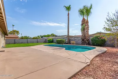 1890 E Loma Vista Drive, Tempe, AZ 85282 - Photo 1