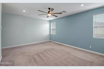 15896 W Desert Hollow Drive, Surprise, AZ 85387 - Photo 11