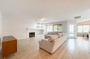 1705 E Yukon Dr, Phoenix, AZ 85024 - Photo 9