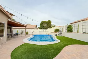 1705 E Yukon Dr, Phoenix, AZ 85024 - Photo 37