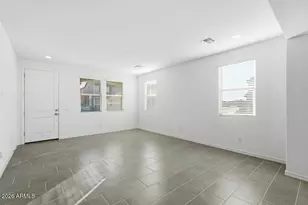 10056 W Piccadilly Rd, Avondale, AZ 85392 - Photo 13