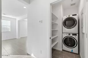 10056 W Piccadilly Rd, Avondale, AZ 85392 - Photo 27