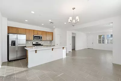 10056 W Piccadilly Road, Avondale, AZ 85392 - Photo 17