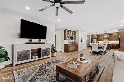 2730 W Silver Fox Way, Phoenix, AZ 85045 - Photo 11