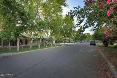 1428 S Oakley Place, Tempe, AZ 85281 - Photo 31