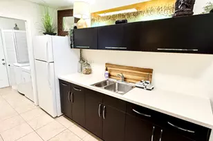 10966 W Coggins Dr, Sun City, AZ 85351 - Photo 13