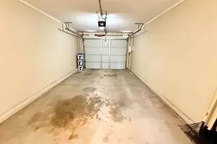 10966 W Coggins Dr, Sun City, AZ 85351 - Photo 21