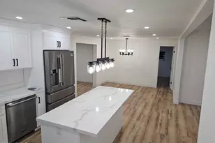 7007 W Wanda Lynn Ln, Peoria, AZ 85382 - Photo 3