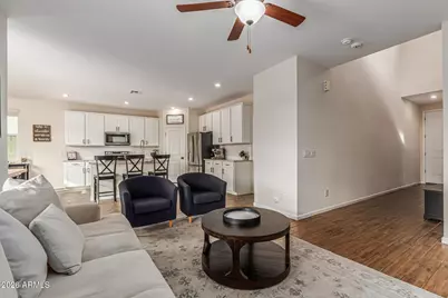 17343 W Daley Lane, Surprise, AZ 85387 - Photo 5