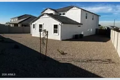 10038 S 23rd Lane, Phoenix, AZ 85041 - Photo 7