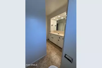 5444 E Pinchot Avenue, Phoenix, AZ 85018 - Photo 11