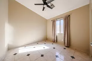 5621 S 5th Dr, Phoenix, AZ 85041 - Photo 13