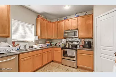 2531 W Lynne Lane W, Phoenix, AZ 85041 - Photo 5