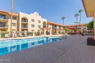 10330 W Thunderbird Blvd, Sun City, AZ 85351 - Photo 21