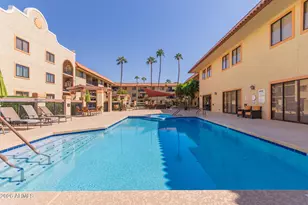 10330 W Thunderbird Blvd, Sun City, AZ 85351 - Photo 17