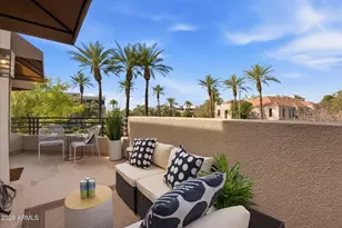 8989 N Gainey Center Dr, Scottsdale, AZ 85258 - Photo 17