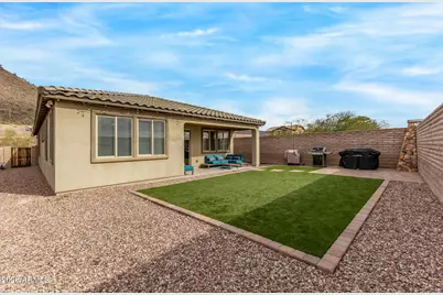 12573 W Caraveo Place, Peoria, AZ 85383 - Photo 37
