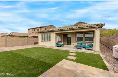 12573 W Caraveo Place, Peoria, AZ 85383 - Photo 5