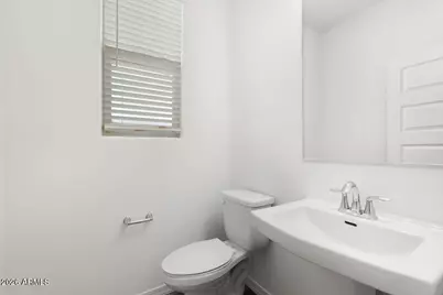 10038 W Piccadilly Road, Avondale, AZ 85392 - Photo 23