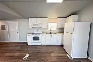 10810 N 91st Ave, Peoria, AZ 85345 - Photo 5