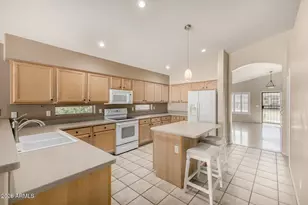 7408 W Abraham Ln, Glendale, AZ 85308 - Photo 11