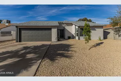 7620 W Wolf Street, Phoenix, AZ 85033 - Photo 1