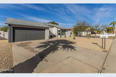 7620 W Wolf Street, Phoenix, AZ 85033 - Photo 3