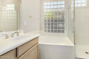 7601 E Balao Dr, Scottsdale, AZ 85266 - Photo 25