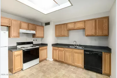 11136 W Montana Avenue, Youngtown, AZ 85363 - Photo 5