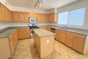 2036 W Quick Draw Way, San Tan Valley, AZ 85144 - Photo 5