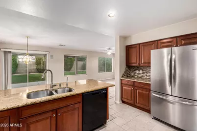 886 W Windhaven Avenue, Gilbert, AZ 85233 - Photo 13