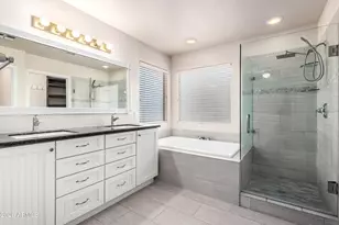 886 W Windhaven Ave, Gilbert, AZ 85233 - Photo 17