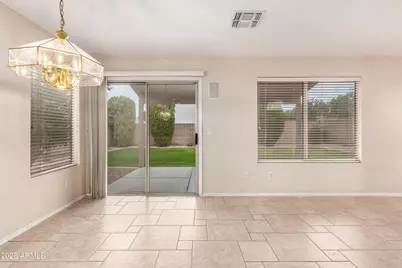 886 W Windhaven Avenue, Gilbert, AZ 85233 - Photo 9
